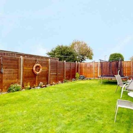 Love Lancing By The Sea With Optional Large Hot Tub Sleeps Up To 8 & Free Parkingヴィラ エクステリア 写真